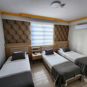 Standart Üç Kişilik Oda